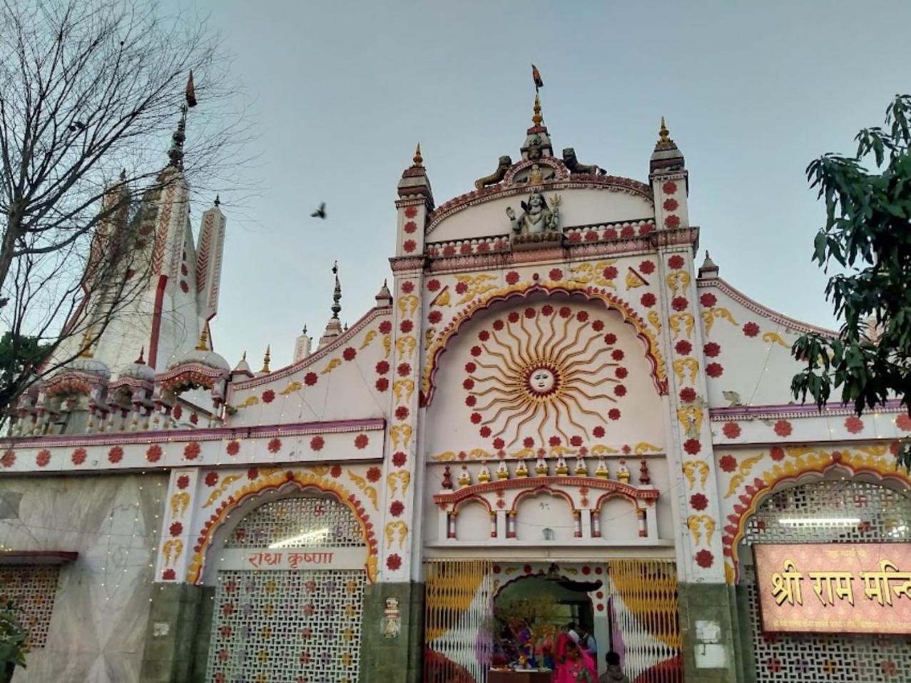 Raja Guest House -- Jalandhar Railway Station -- For Family, Couples, Travellers Dış mekan fotoğraf
